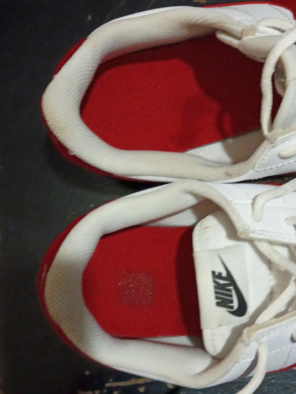 Youth Nike Cortez 72 Forrest Gump White Leather Red Swoosh 904764-103 Size 7Y - Picture 11 of 14